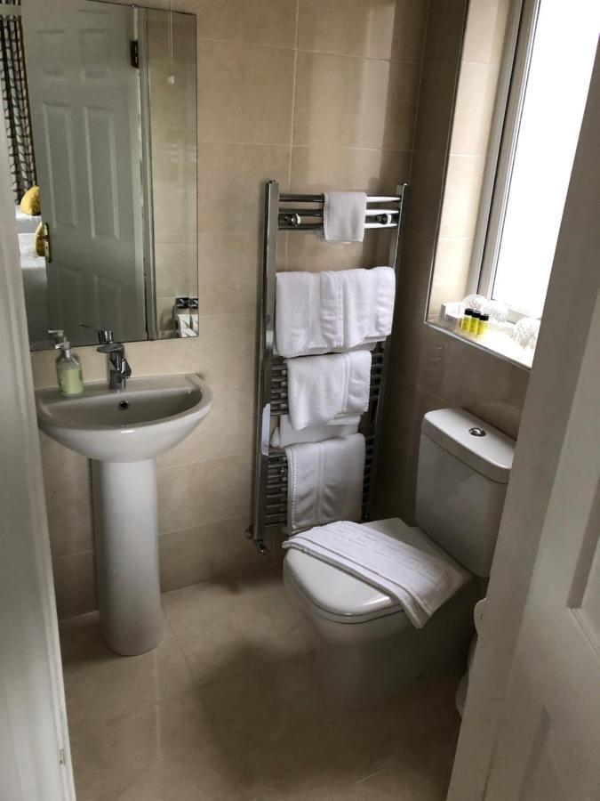 غالواي Petra House B&B المظهر الخارجي الصورة