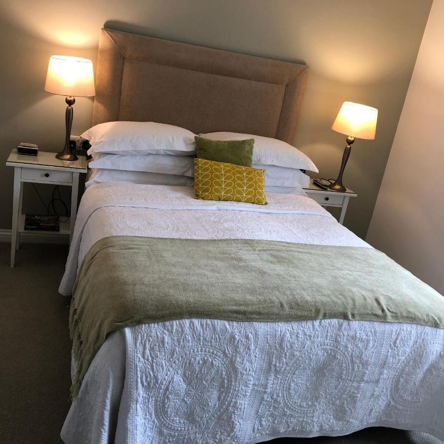 غالواي Petra House B&B المظهر الخارجي الصورة