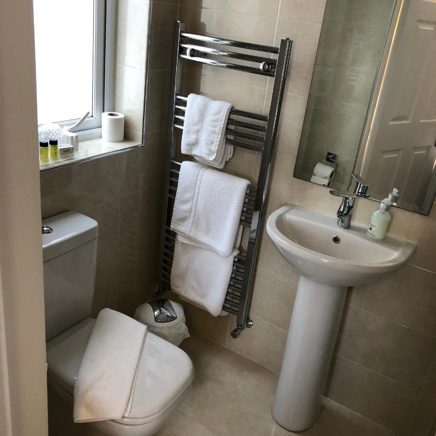 غالواي Petra House B&B المظهر الخارجي الصورة